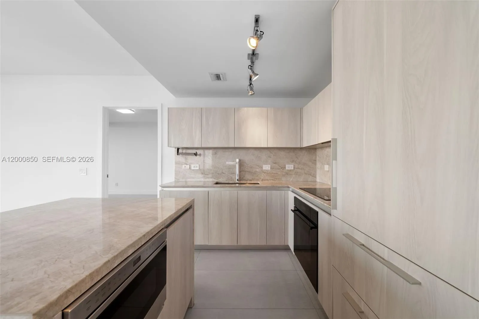 3131 Ne 7th Ave 3306, Miami, Florida 33137, Miami, Florida 33137, 3 Bedrooms Bedrooms, ,3 BathroomsBathrooms,Residential,For Sale,3131 Ne 7th Ave 3306, Miami, Florida 33137,A12000850