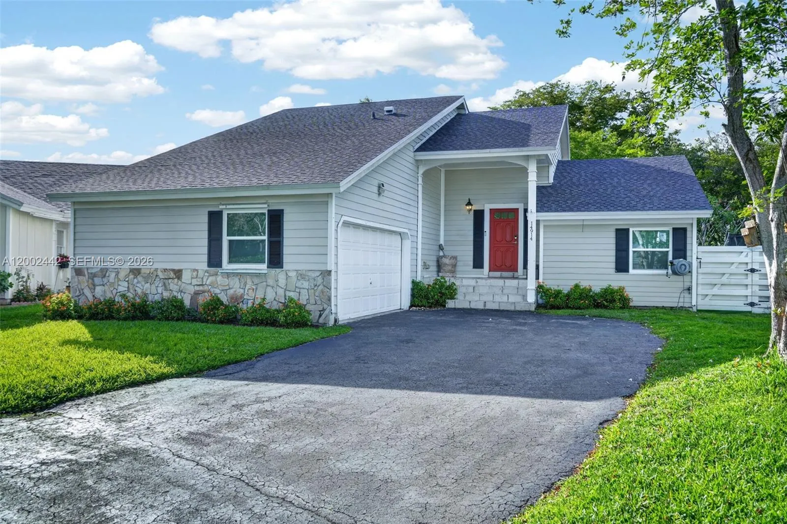 14914 Sw 142nd Pl, Miami, Florida 33186, Miami, Florida 33186, 3 Bedrooms Bedrooms, ,2 BathroomsBathrooms,Residential,For Sale,14914 Sw 142nd Pl, Miami, Florida 33186,A12002442