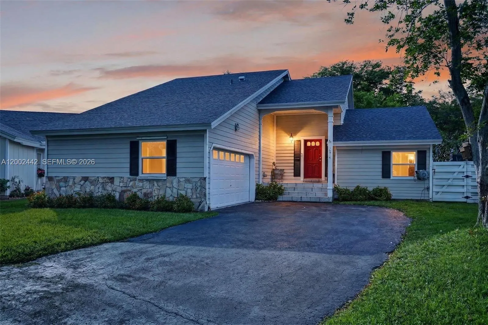 14914 Sw 142nd Pl, Miami, Florida 33186, Miami, Florida 33186, 3 Bedrooms Bedrooms, ,2 BathroomsBathrooms,Residential,For Sale,14914 Sw 142nd Pl, Miami, Florida 33186,A12002442