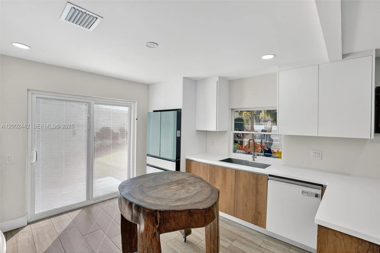 14914 Sw 142nd Pl, Miami, Florida 33186, Miami, Florida 33186, 3 Bedrooms Bedrooms, ,2 BathroomsBathrooms,Residential,For Sale,14914 Sw 142nd Pl, Miami, Florida 33186,A12002442