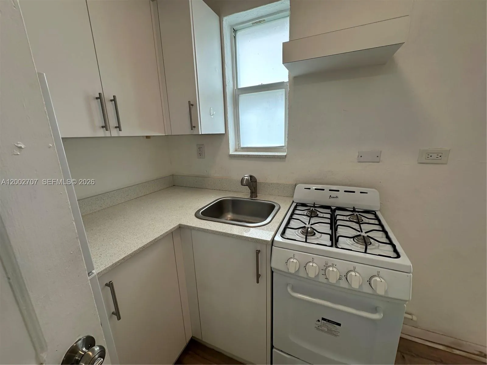 480 Sw 10th St 8, Miami, Florida 33130, Miami, Florida 33130, ,1 BathroomBathrooms,Residential Lease,For Rent,480 Sw 10th St 8, Miami, Florida 33130,A12002707