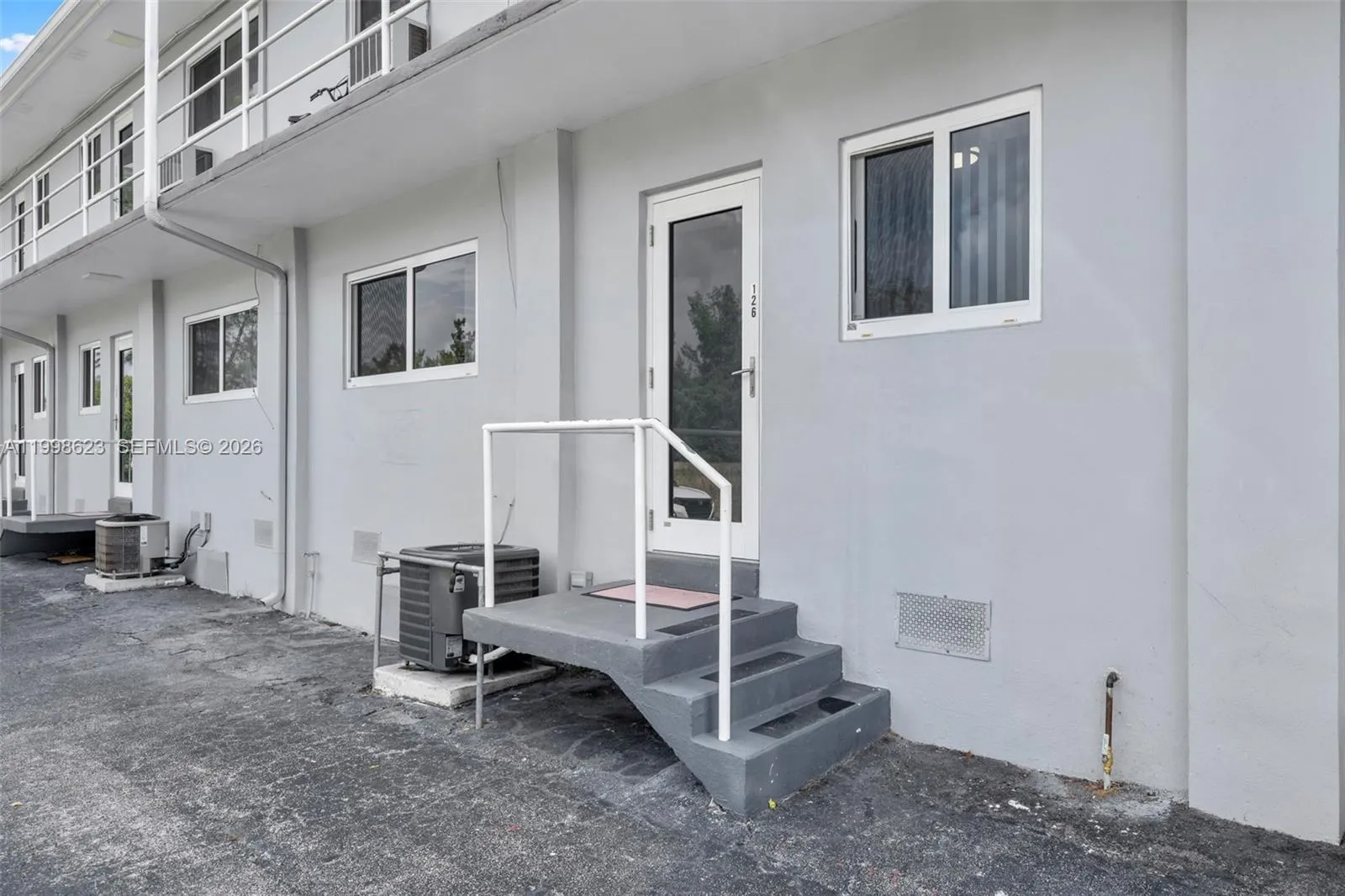 600 Layne Blvd 126, Hallandale Beach, Florida 3300, Hallandale Beach, Florida 33009, 2 Bedrooms Bedrooms, ,1 BathroomBathrooms,Residential,For Sale,600 Layne Blvd 126, Hallandale Beach, Florida 3300,A11998623