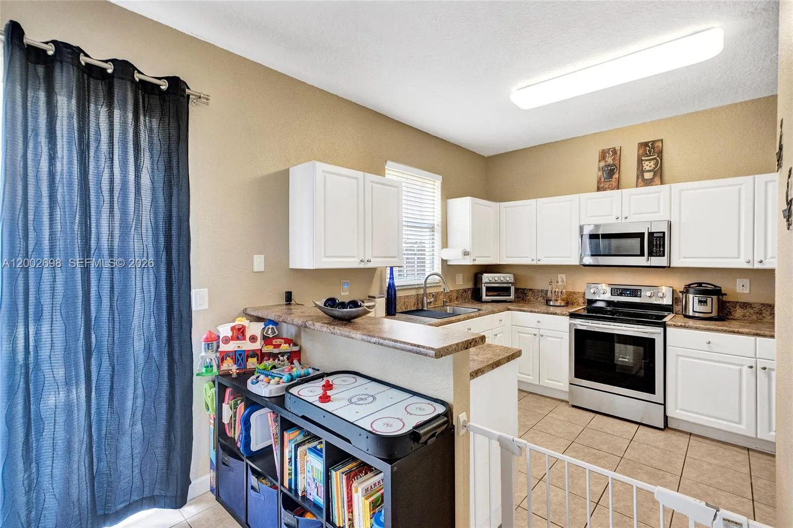 12839 Sw 135th Ter, Miami, Florida 33186, Miami, Florida 33186, 3 Bedrooms Bedrooms, ,2 BathroomsBathrooms,Residential,For Sale,12839 Sw 135th Ter, Miami, Florida 33186,A12002698