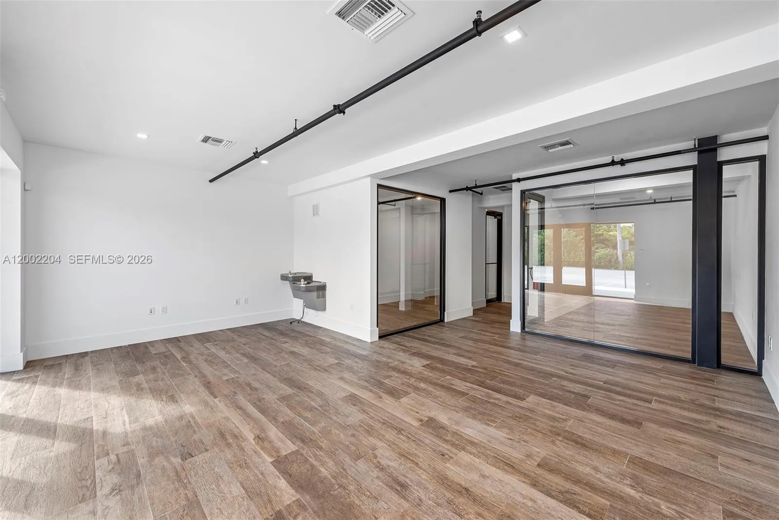 3080 Sheridan St Warehouse + Office, Hollywood, Fl, Hollywood, Florida 33020, ,Commercial Lease,For Rent,3080 Sheridan St Warehouse + Office, Hollywood, Fl,A12002204