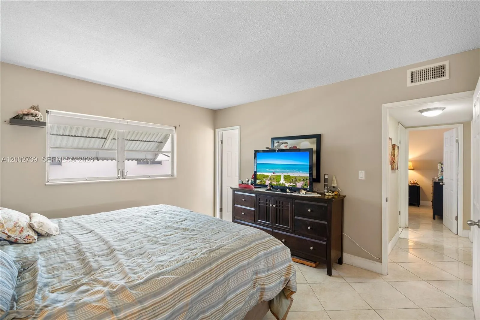 1000 Hillcrest Ct 214, Hollywood, Florida 33021, Hollywood, Florida 33021, 2 Bedrooms Bedrooms, ,2 BathroomsBathrooms,Residential,For Sale,1000 Hillcrest Ct 214, Hollywood, Florida 33021,A12002739