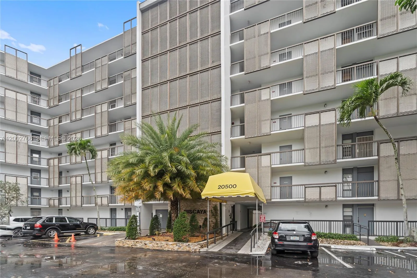 20500 W Country Club Dr 405, Aventura, Florida 331, Aventura, Florida 33180, 2 Bedrooms Bedrooms, ,2 BathroomsBathrooms,Residential,For Sale,20500 W Country Club Dr 405, Aventura, Florida 331,A12002766