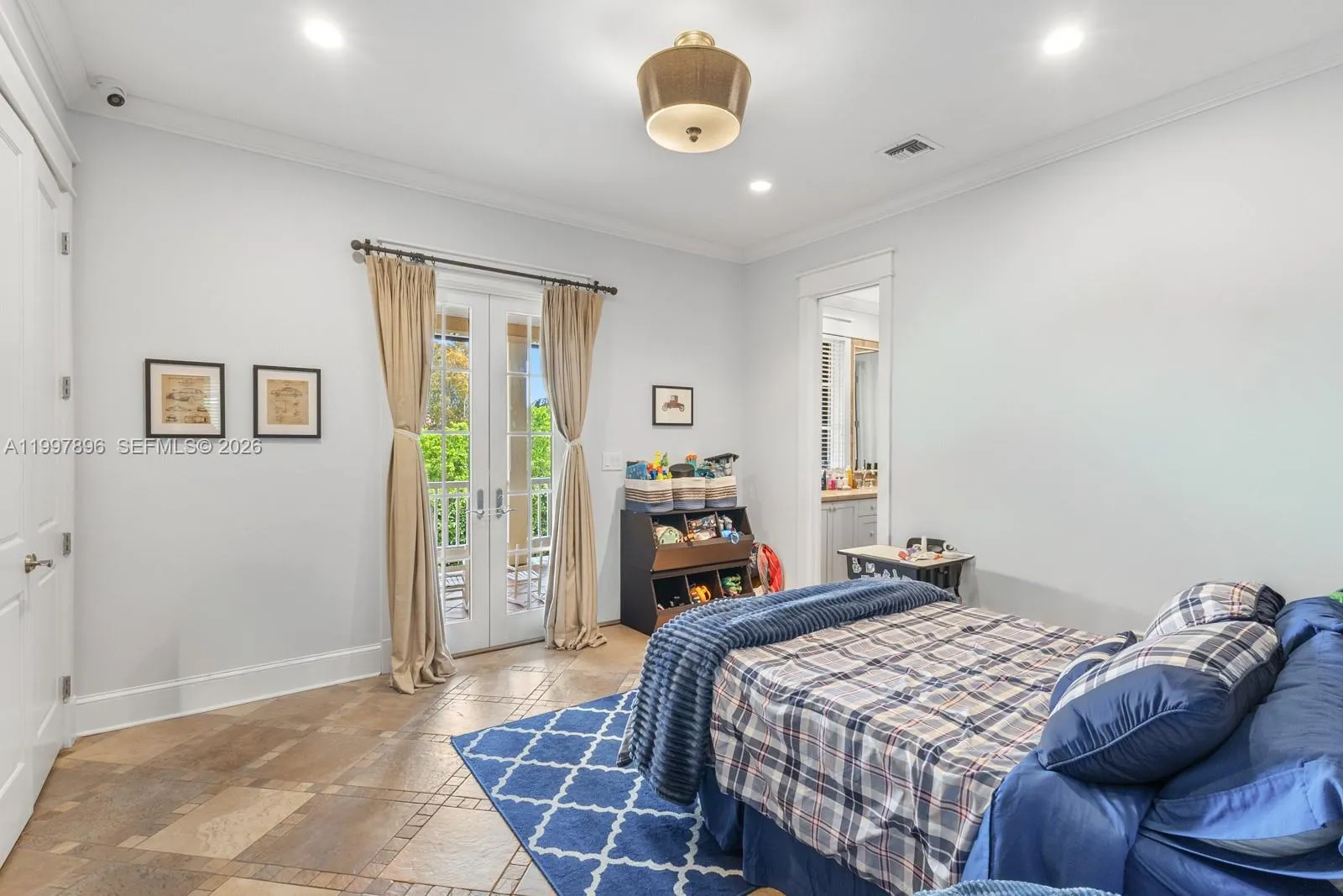 685 Harbor Ln, Key Biscayne, Florida 33149, Key Biscayne, Florida 33149, 5 Bedrooms Bedrooms, ,5 BathroomsBathrooms,Residential,For Sale,685 Harbor Ln, Key Biscayne, Florida 33149,A11997896