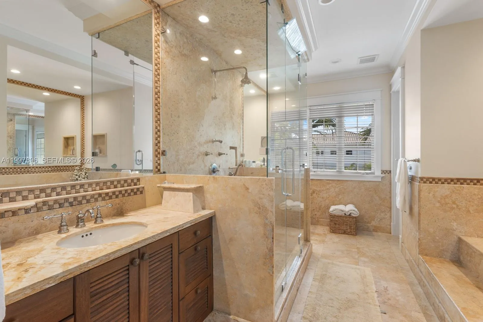 685 Harbor Ln, Key Biscayne, Florida 33149, Key Biscayne, Florida 33149, 5 Bedrooms Bedrooms, ,5 BathroomsBathrooms,Residential,For Sale,685 Harbor Ln, Key Biscayne, Florida 33149,A11997896