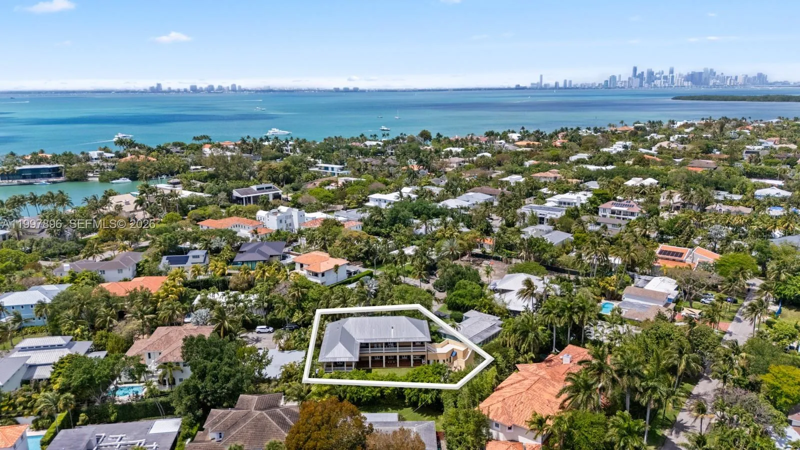 685 Harbor Ln, Key Biscayne, Florida 33149, Key Biscayne, Florida 33149, 5 Bedrooms Bedrooms, ,5 BathroomsBathrooms,Residential,For Sale,685 Harbor Ln, Key Biscayne, Florida 33149,A11997896
