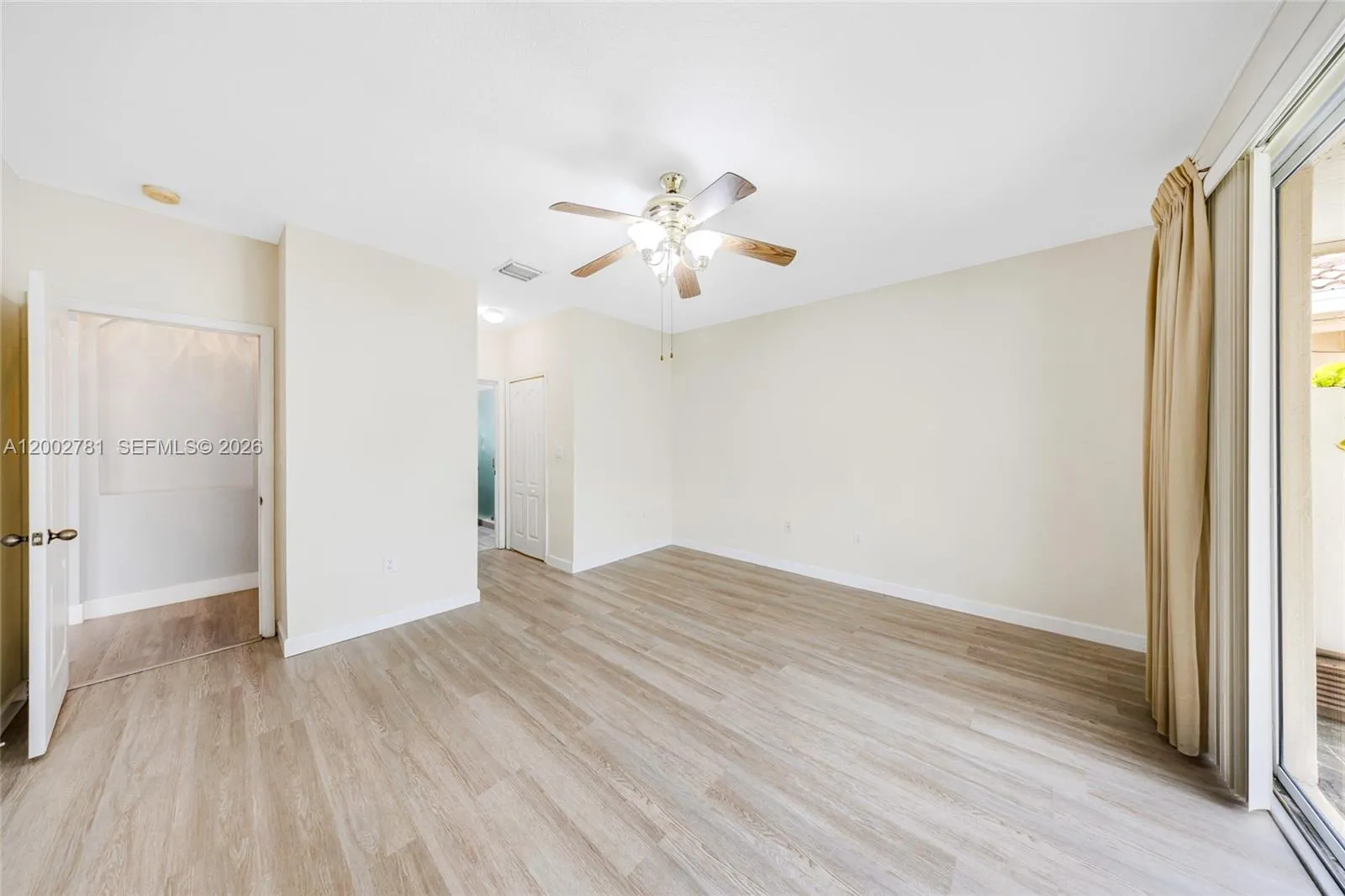 7972 Nw 198th St, Hialeah, Florida 33015, Hialeah, Florida 33015, 3 Bedrooms Bedrooms, ,2 BathroomsBathrooms,Residential,For Sale,7972 Nw 198th St, Hialeah, Florida 33015,A12002781