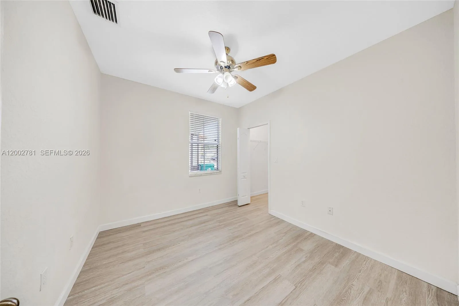 7972 Nw 198th St, Hialeah, Florida 33015, Hialeah, Florida 33015, 3 Bedrooms Bedrooms, ,2 BathroomsBathrooms,Residential,For Sale,7972 Nw 198th St, Hialeah, Florida 33015,A12002781