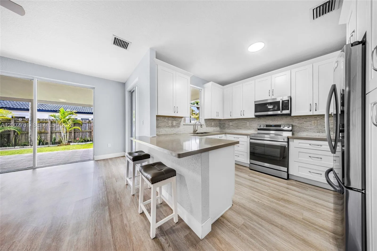 7972 Nw 198th St, Hialeah, Florida 33015, Hialeah, Florida 33015, 3 Bedrooms Bedrooms, ,2 BathroomsBathrooms,Residential,For Sale,7972 Nw 198th St, Hialeah, Florida 33015,A12002781