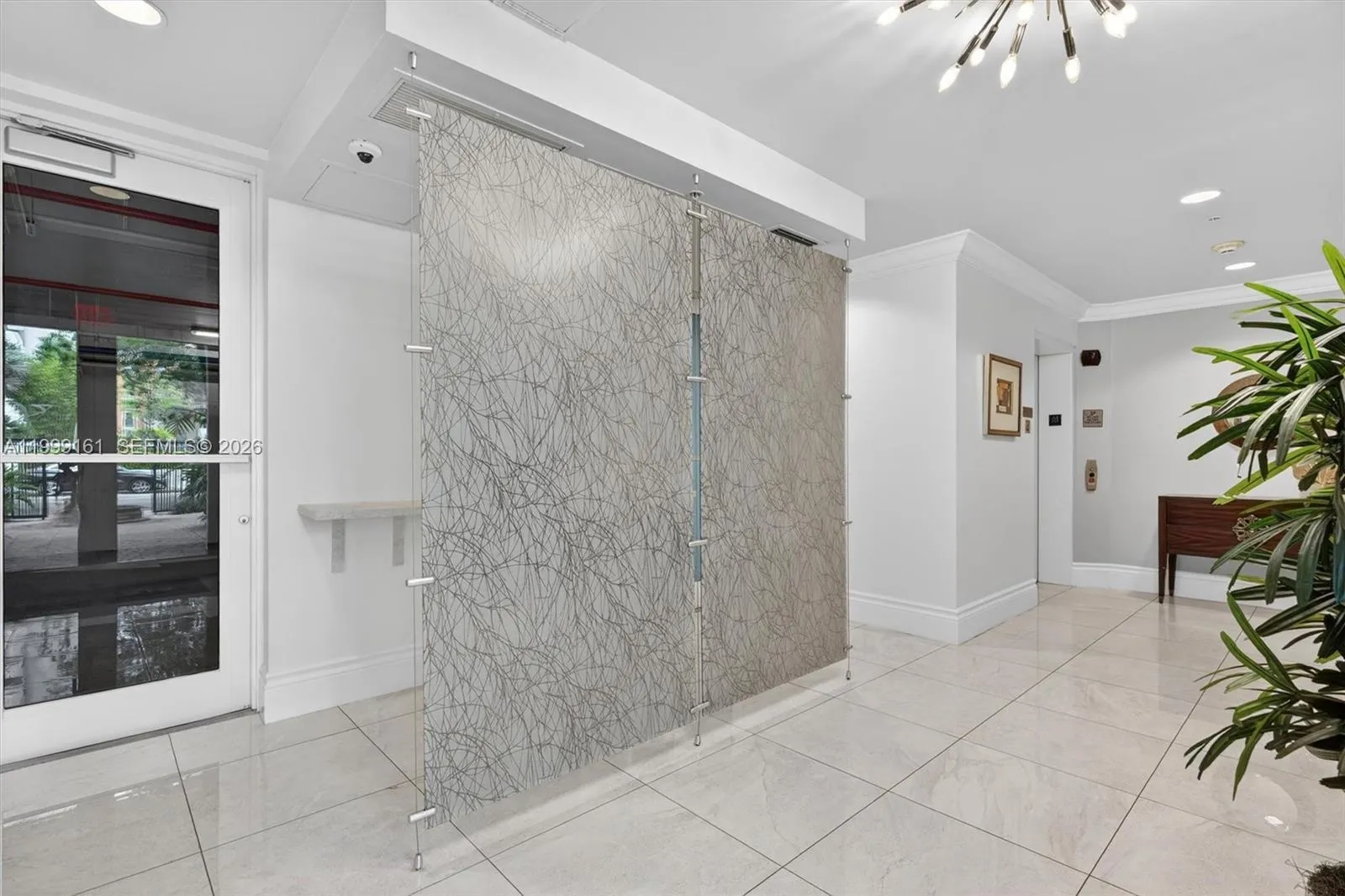 650 Valencia Ave 302, Coral Gables, Florida 33134, Coral Gables, Florida 33134, 3 Bedrooms Bedrooms, ,3 BathroomsBathrooms,Residential,For Sale,650 Valencia Ave 302, Coral Gables, Florida 33134,A11999161