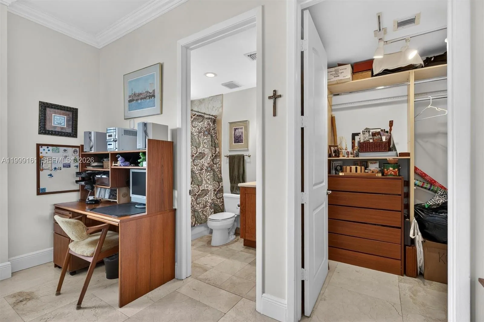 650 Valencia Ave 302, Coral Gables, Florida 33134, Coral Gables, Florida 33134, 3 Bedrooms Bedrooms, ,3 BathroomsBathrooms,Residential,For Sale,650 Valencia Ave 302, Coral Gables, Florida 33134,A11999161
