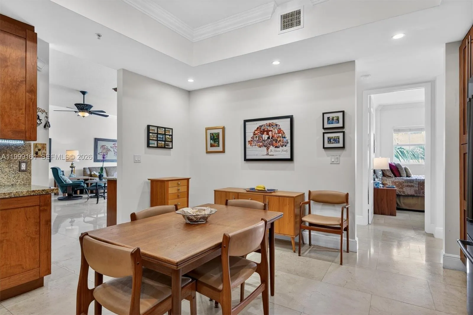 650 Valencia Ave 302, Coral Gables, Florida 33134, Coral Gables, Florida 33134, 3 Bedrooms Bedrooms, ,3 BathroomsBathrooms,Residential,For Sale,650 Valencia Ave 302, Coral Gables, Florida 33134,A11999161