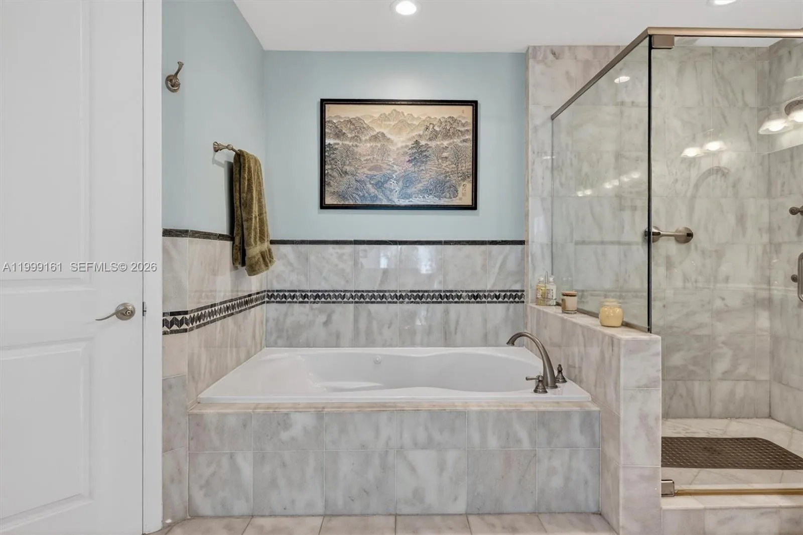 650 Valencia Ave 302, Coral Gables, Florida 33134, Coral Gables, Florida 33134, 3 Bedrooms Bedrooms, ,3 BathroomsBathrooms,Residential,For Sale,650 Valencia Ave 302, Coral Gables, Florida 33134,A11999161