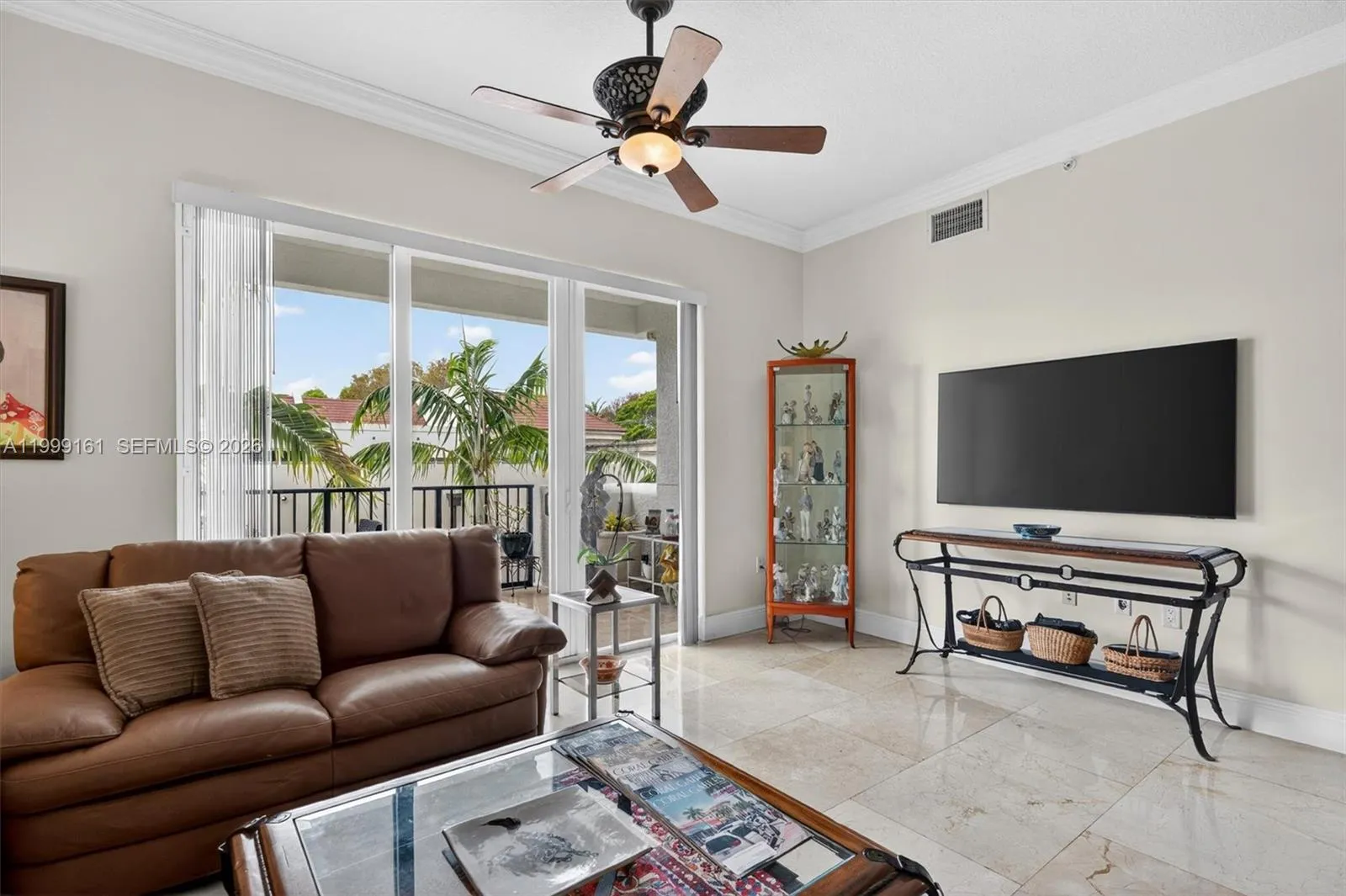 650 Valencia Ave 302, Coral Gables, Florida 33134, Coral Gables, Florida 33134, 3 Bedrooms Bedrooms, ,3 BathroomsBathrooms,Residential,For Sale,650 Valencia Ave 302, Coral Gables, Florida 33134,A11999161