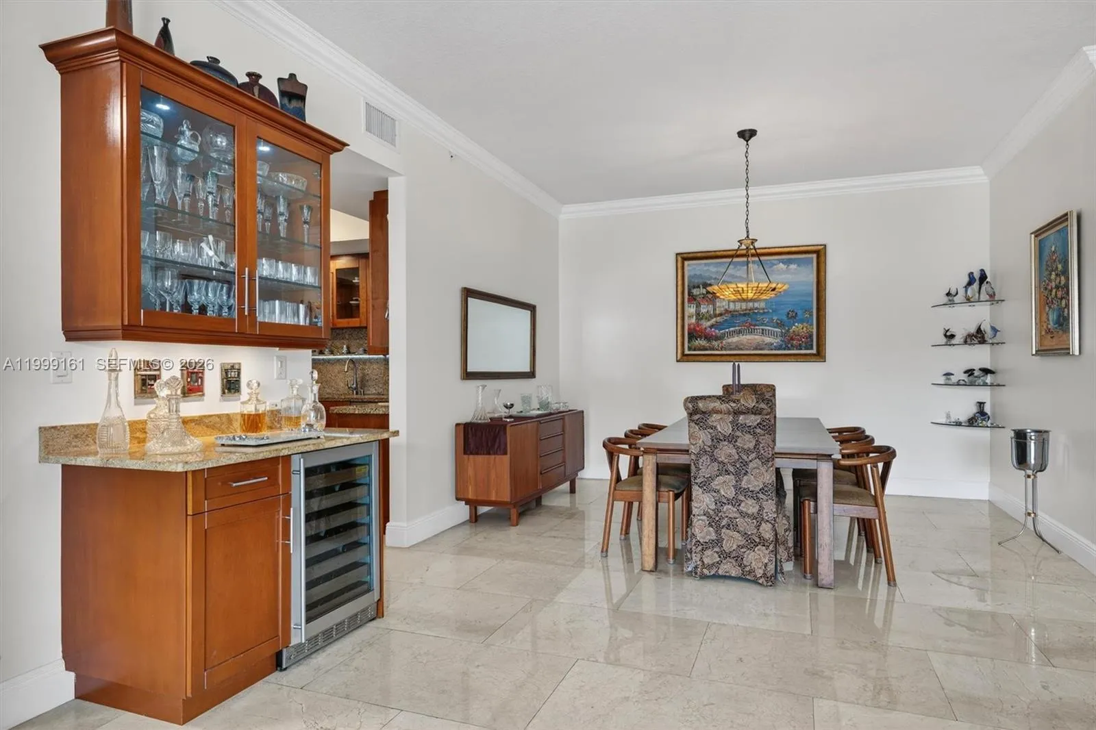 650 Valencia Ave 302, Coral Gables, Florida 33134, Coral Gables, Florida 33134, 3 Bedrooms Bedrooms, ,3 BathroomsBathrooms,Residential,For Sale,650 Valencia Ave 302, Coral Gables, Florida 33134,A11999161