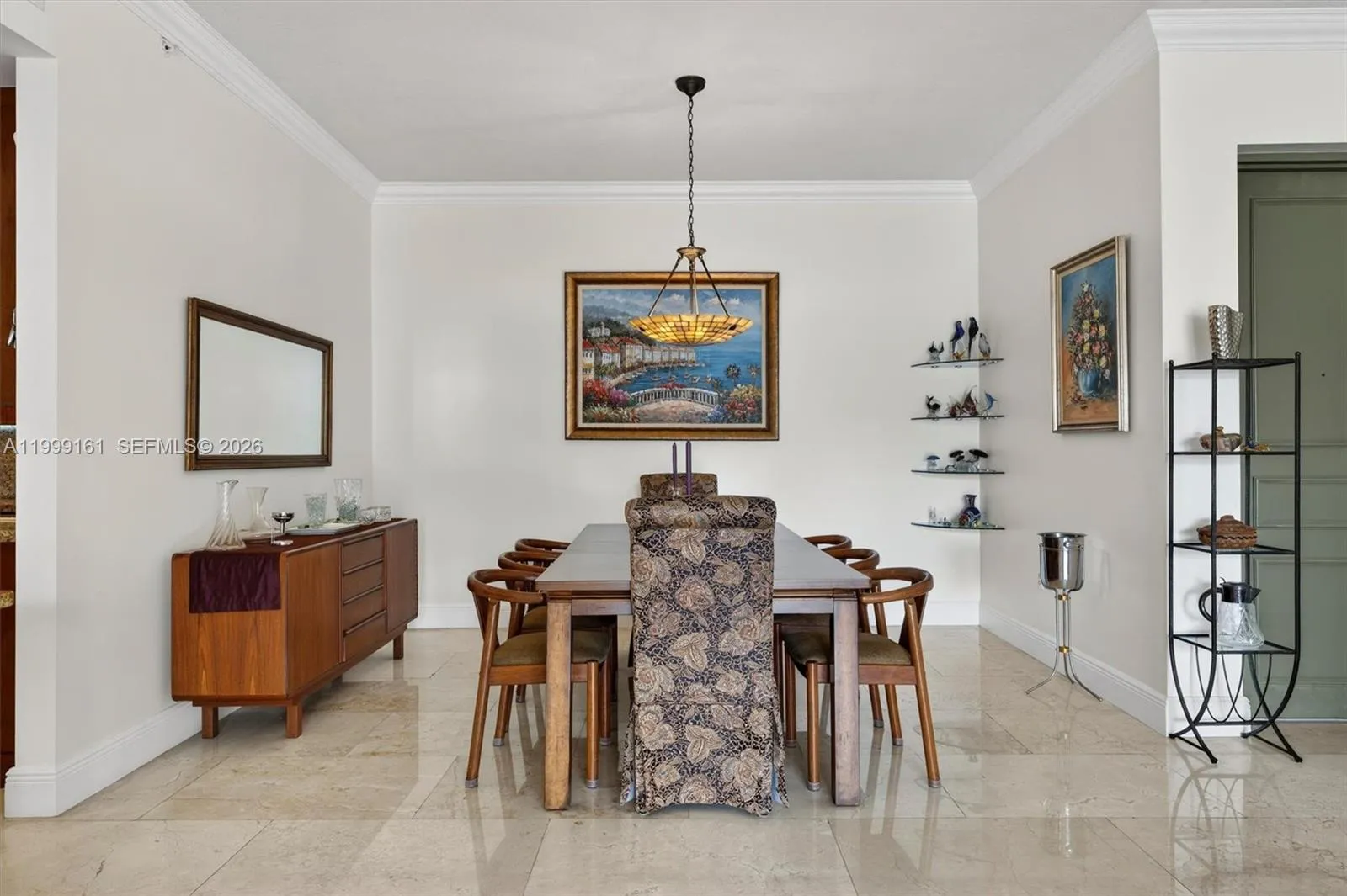 650 Valencia Ave 302, Coral Gables, Florida 33134, Coral Gables, Florida 33134, 3 Bedrooms Bedrooms, ,3 BathroomsBathrooms,Residential,For Sale,650 Valencia Ave 302, Coral Gables, Florida 33134,A11999161