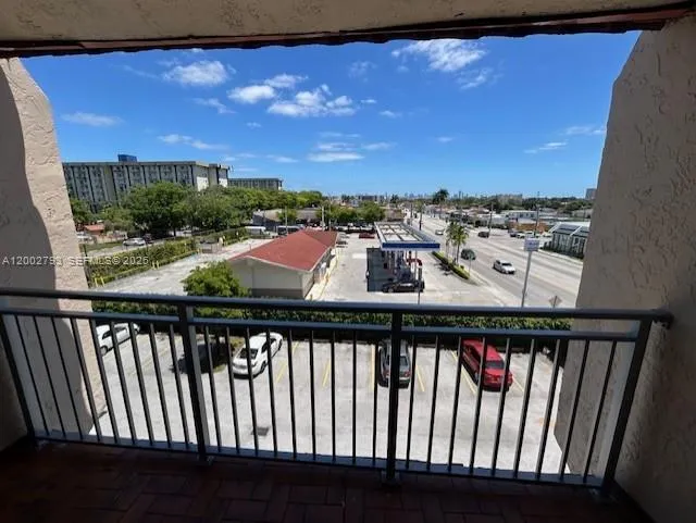 4713 Nw 7th St 410-1, Miami, Florida 33126, Miami, Florida 33126, 2 Bedrooms Bedrooms, ,2 BathroomsBathrooms,Residential,For Sale,4713 Nw 7th St 410-1, Miami, Florida 33126,A12002793