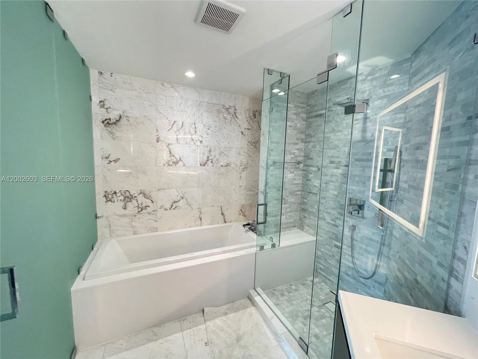 851 Ne 1st Ave 3103, Miami, Florida 33132, Miami, Florida 33132, 2 Bedrooms Bedrooms, ,3 BathroomsBathrooms,Residential,For Sale,851 Ne 1st Ave 3103, Miami, Florida 33132,A12002603