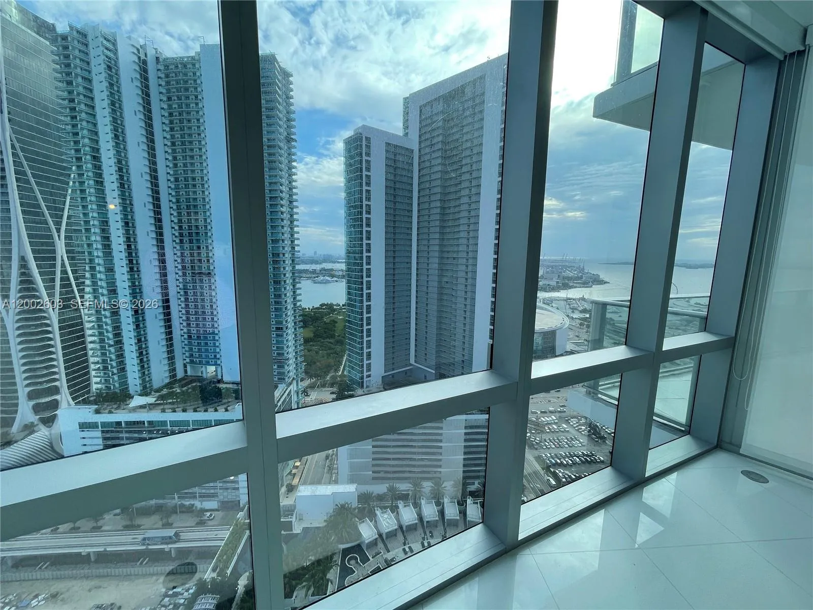 851 Ne 1st Ave 3103, Miami, Florida 33132, Miami, Florida 33132, 2 Bedrooms Bedrooms, ,3 BathroomsBathrooms,Residential,For Sale,851 Ne 1st Ave 3103, Miami, Florida 33132,A12002603