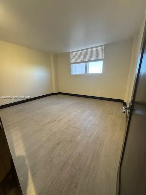 90 Edgewater Dr 606, Coral Gables, Florida 33133, Coral Gables, Florida 33133, 1 Bedroom Bedrooms, ,1 BathroomBathrooms,Residential Lease,For Rent,90 Edgewater Dr 606, Coral Gables, Florida 33133,A12000869