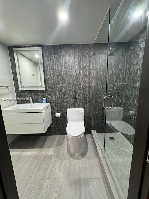 90 Edgewater Dr 606, Coral Gables, Florida 33133, Coral Gables, Florida 33133, 1 Bedroom Bedrooms, ,1 BathroomBathrooms,Residential Lease,For Rent,90 Edgewater Dr 606, Coral Gables, Florida 33133,A12000869