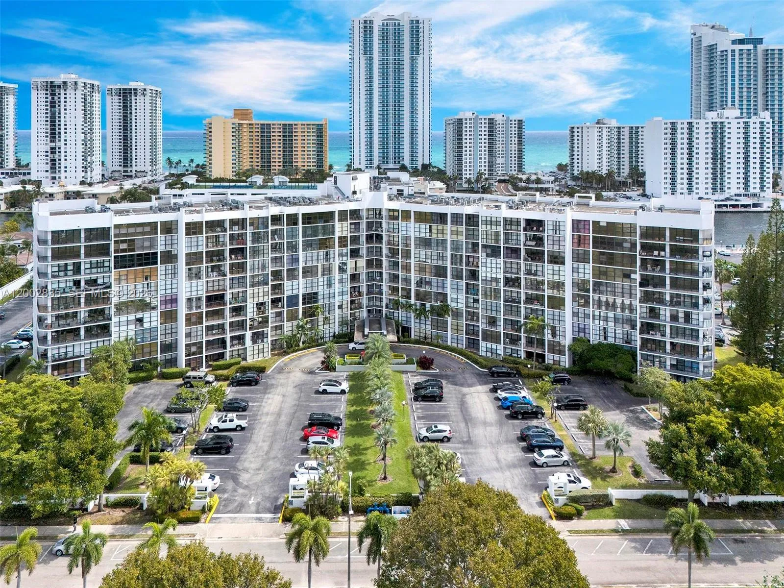 1000 Parkview Dr 407, Hallandale Beach, Florida 33, Hallandale Beach, Florida 33009, 2 Bedrooms Bedrooms, ,2 BathroomsBathrooms,Residential,For Sale,1000 Parkview Dr 407, Hallandale Beach, Florida 33,A12002835