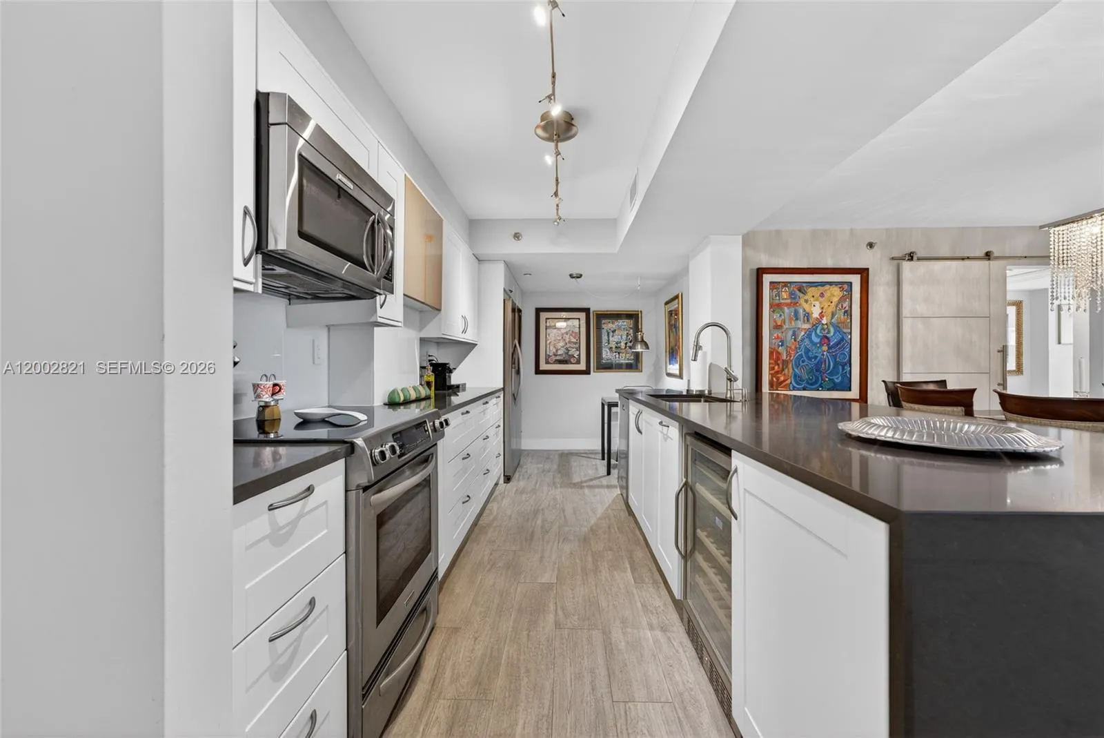 5757 Collins Ave 1104, Miami Beach, Florida 33140, Miami Beach, Florida 33140, 2 Bedrooms Bedrooms, ,2 BathroomsBathrooms,Residential,For Sale,5757 Collins Ave 1104, Miami Beach, Florida 33140,A12002821