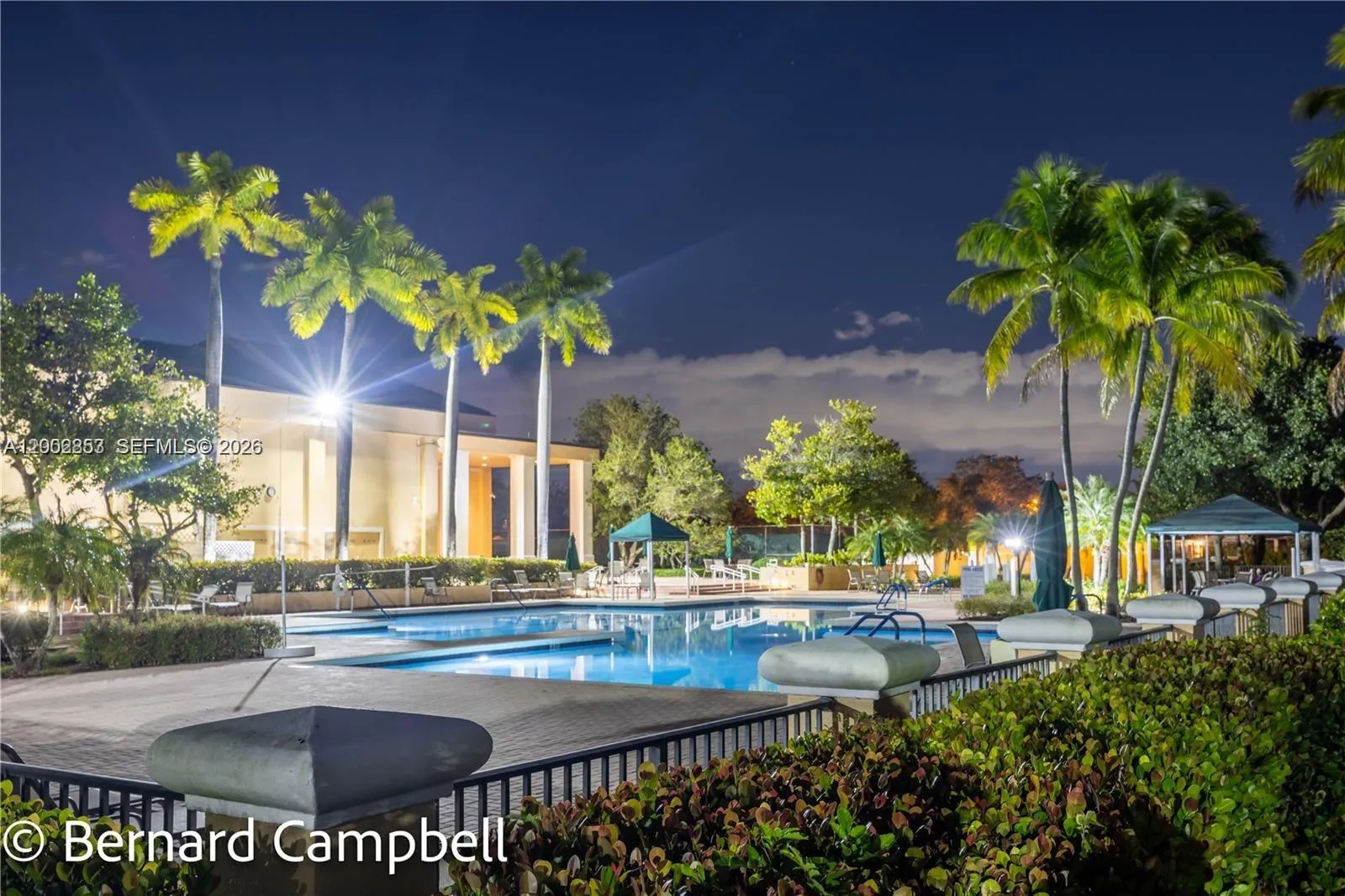 7264 S Devon Dr 112, Tamarac, Florida 33321, Tamarac, Florida 33321, 2 Bedrooms Bedrooms, ,2 BathroomsBathrooms,Residential,For Sale,7264 S Devon Dr 112, Tamarac, Florida 33321,A12002853