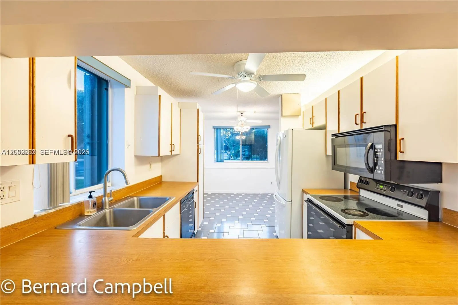 7264 S Devon Dr 112, Tamarac, Florida 33321, Tamarac, Florida 33321, 2 Bedrooms Bedrooms, ,2 BathroomsBathrooms,Residential,For Sale,7264 S Devon Dr 112, Tamarac, Florida 33321,A12002853