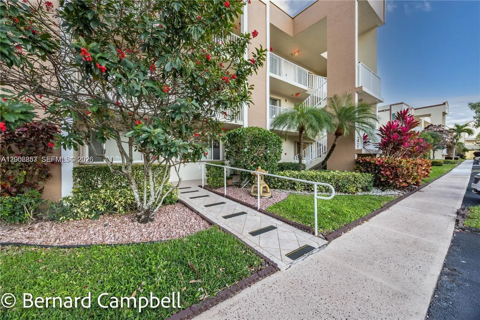 7264 S Devon Dr 112, Tamarac, Florida 33321, Tamarac, Florida 33321, 2 Bedrooms Bedrooms, ,2 BathroomsBathrooms,Residential,For Sale,7264 S Devon Dr 112, Tamarac, Florida 33321,A12002853