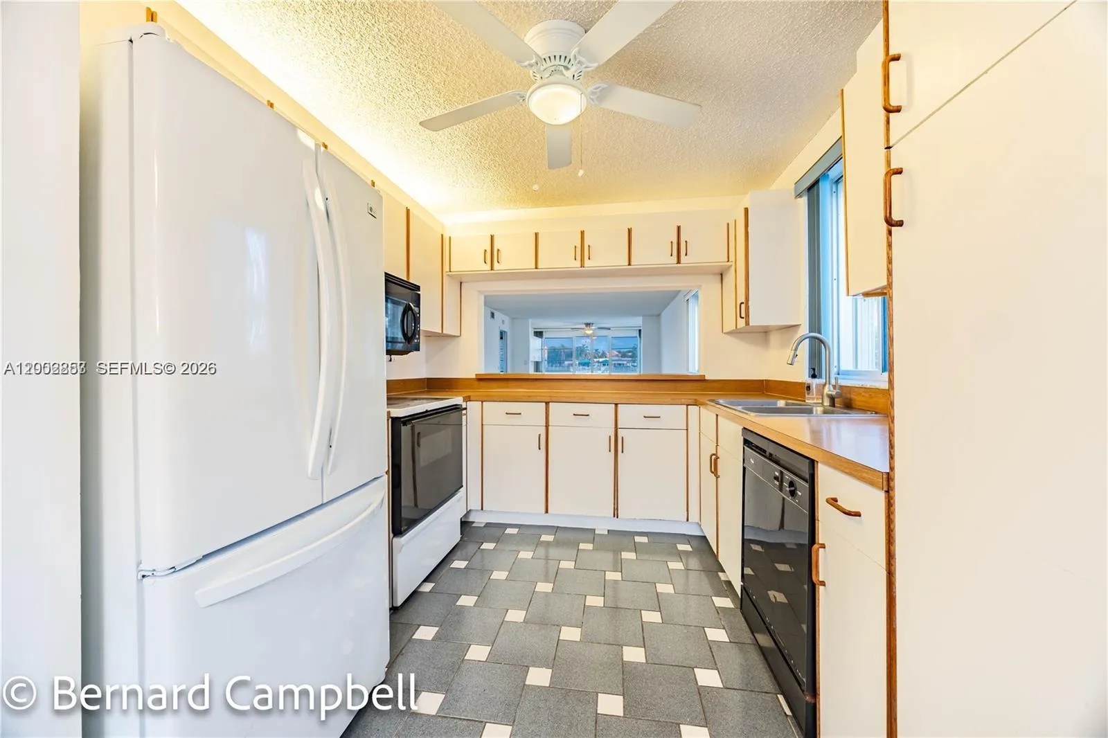 7264 S Devon Dr 112, Tamarac, Florida 33321, Tamarac, Florida 33321, 2 Bedrooms Bedrooms, ,2 BathroomsBathrooms,Residential,For Sale,7264 S Devon Dr 112, Tamarac, Florida 33321,A12002853