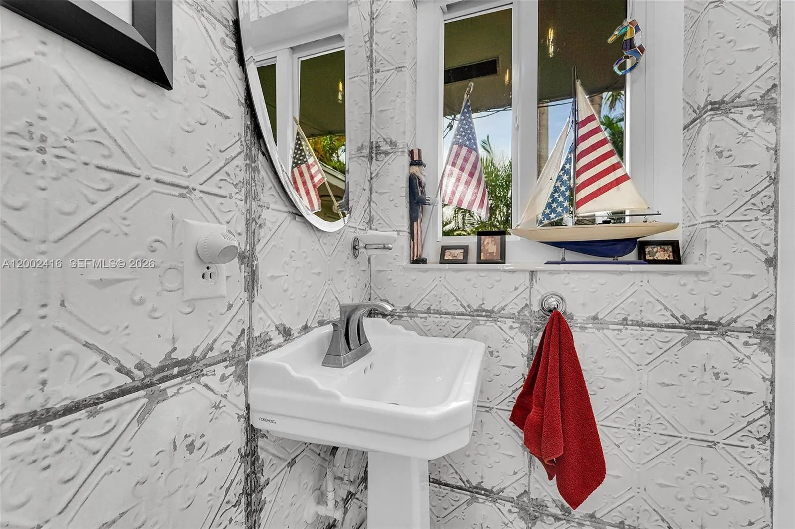 1/2 bath