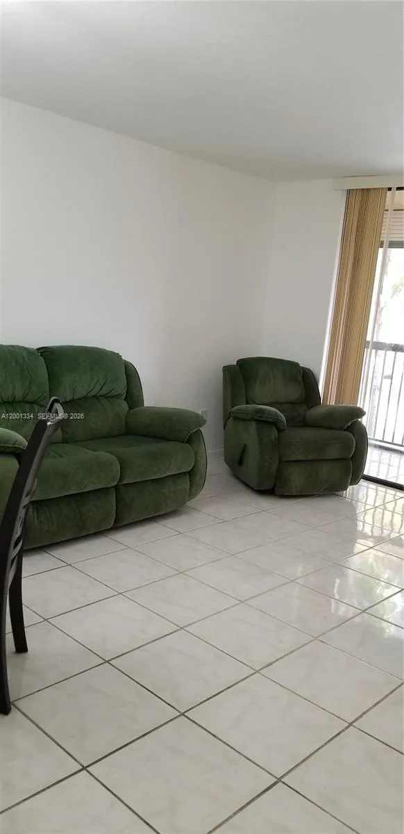 14201 N Kendall Dr 212-d, Miami, Florida 33186, Miami, Florida 33186, 1 Bedroom Bedrooms, ,1 BathroomBathrooms,Residential,For Sale,14201 N Kendall Dr 212-d, Miami, Florida 33186,A12001334