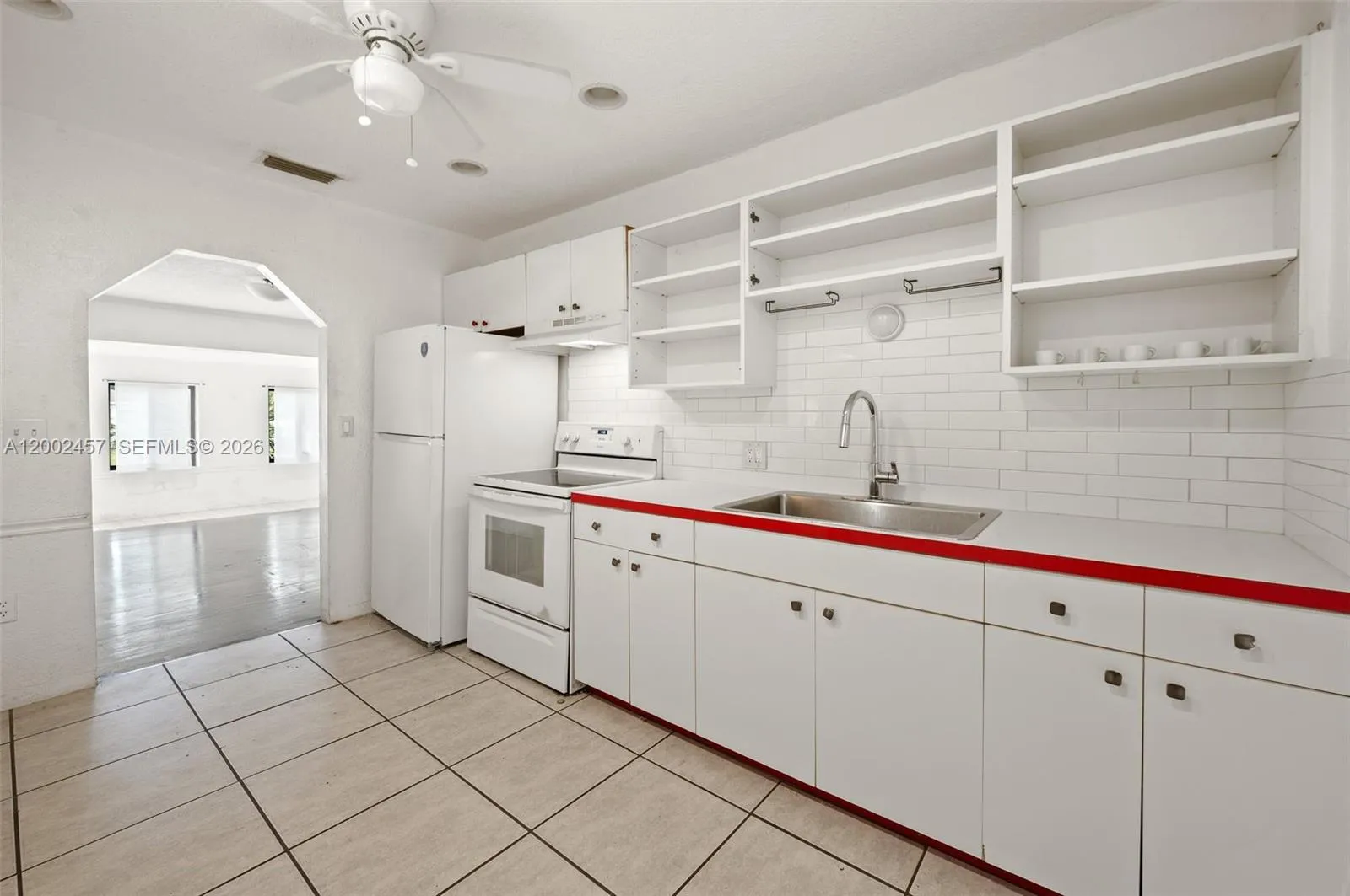 2410 Jackson St, Hollywood, Florida 33020, Hollywood, Florida 33020, 2 Bedrooms Bedrooms, ,1 BathroomBathrooms,Residential,For Sale,2410 Jackson St, Hollywood, Florida 33020,A12002457