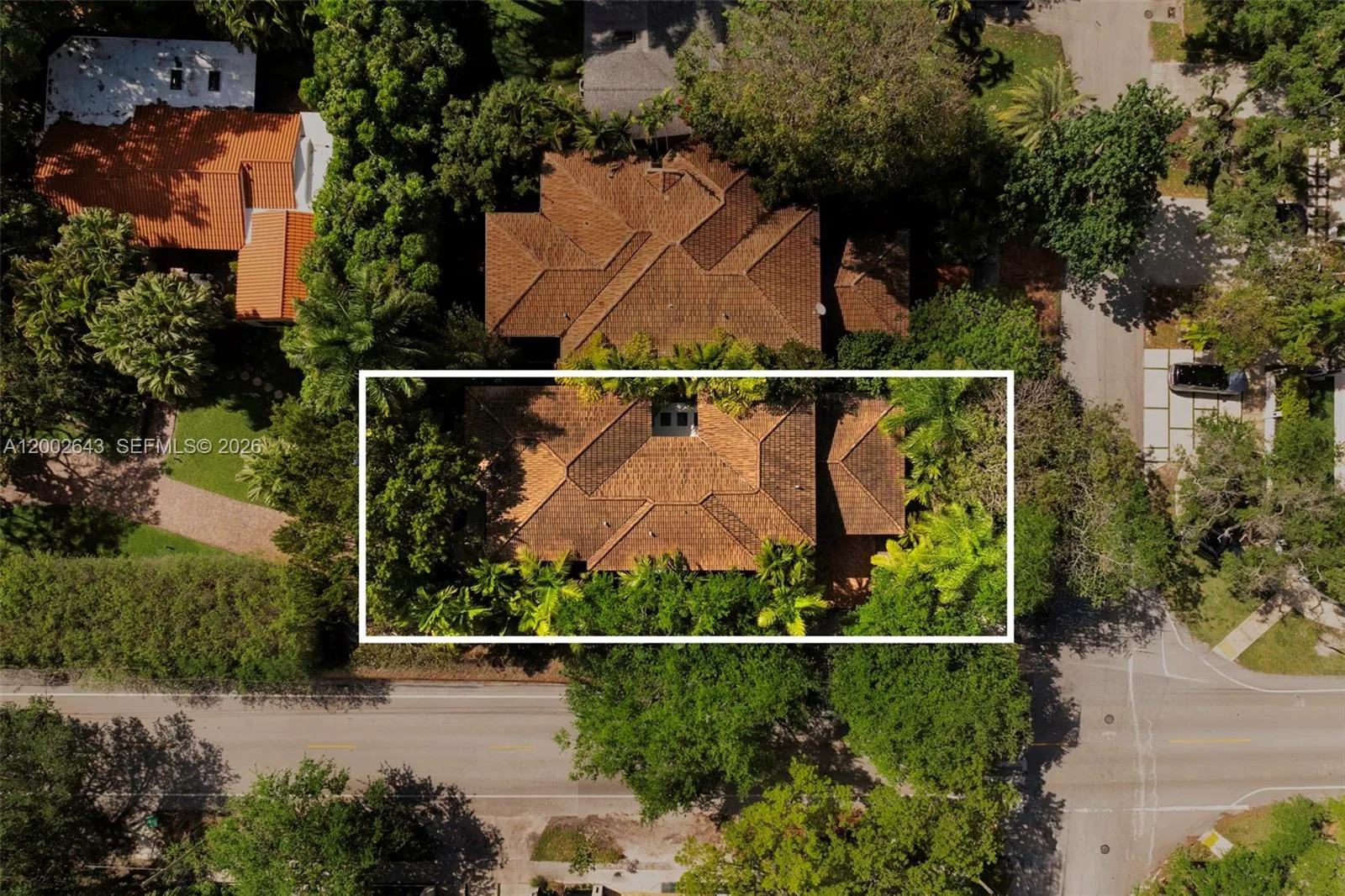 2301 Tigertail Ave, Coconut Grove, Florida 33133, Coconut Grove, Florida 33133, 4 Bedrooms Bedrooms, ,4 BathroomsBathrooms,Residential,For Sale,2301 Tigertail Ave, Coconut Grove, Florida 33133,A12002643