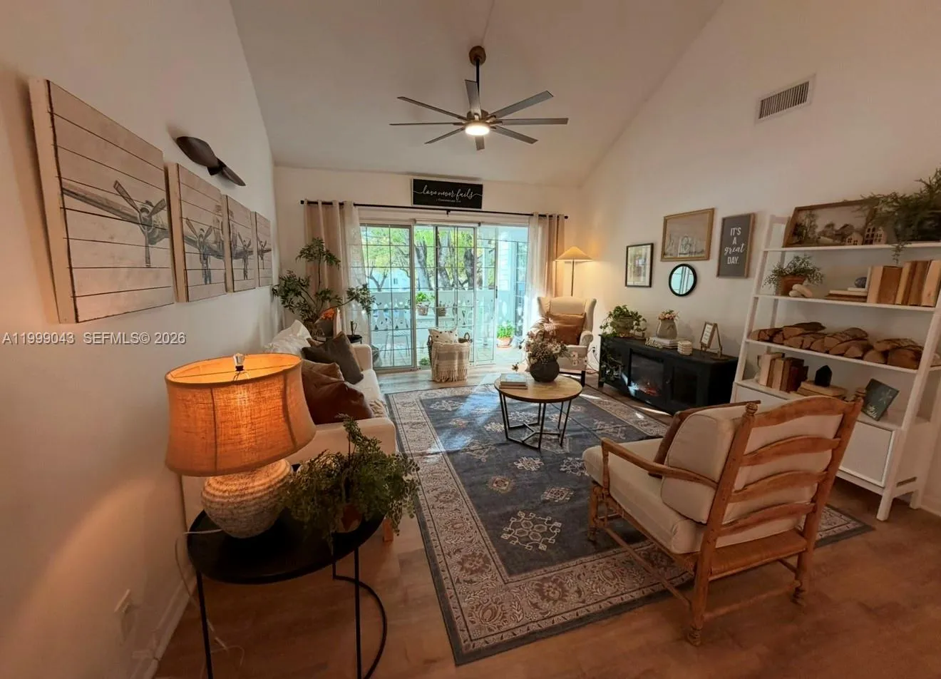 10441 Mahogany Key Cir 202, Miami, Florida 33196, Miami, Florida 33196, 2 Bedrooms Bedrooms, ,2 BathroomsBathrooms,Residential,For Sale,10441 Mahogany Key Cir 202, Miami, Florida 33196,A11999043