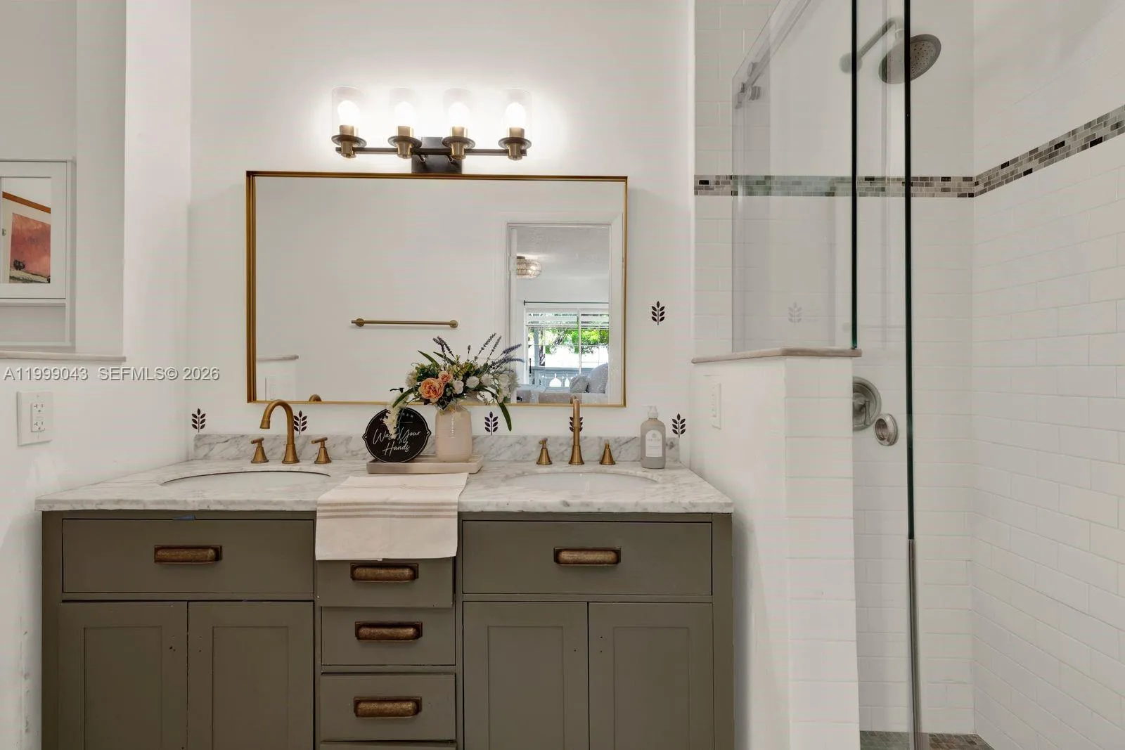 10441 Mahogany Key Cir 202, Miami, Florida 33196, Miami, Florida 33196, 2 Bedrooms Bedrooms, ,2 BathroomsBathrooms,Residential,For Sale,10441 Mahogany Key Cir 202, Miami, Florida 33196,A11999043