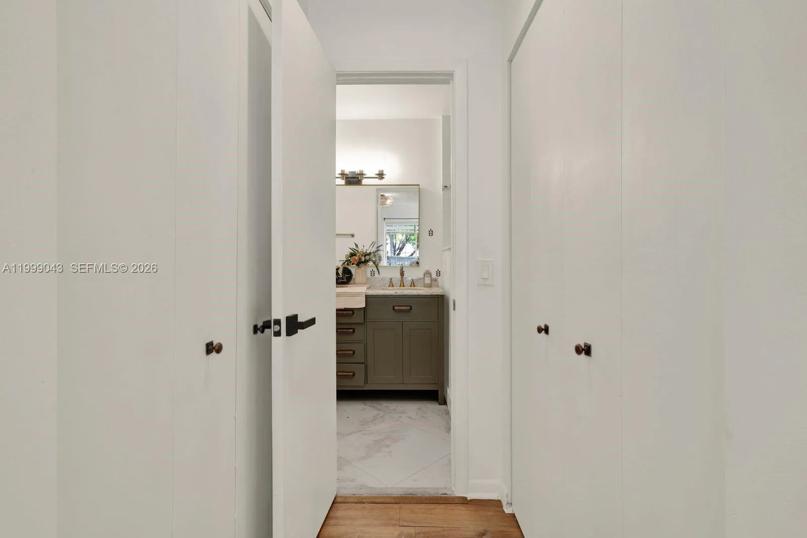 10441 Mahogany Key Cir 202, Miami, Florida 33196, Miami, Florida 33196, 2 Bedrooms Bedrooms, ,2 BathroomsBathrooms,Residential,For Sale,10441 Mahogany Key Cir 202, Miami, Florida 33196,A11999043