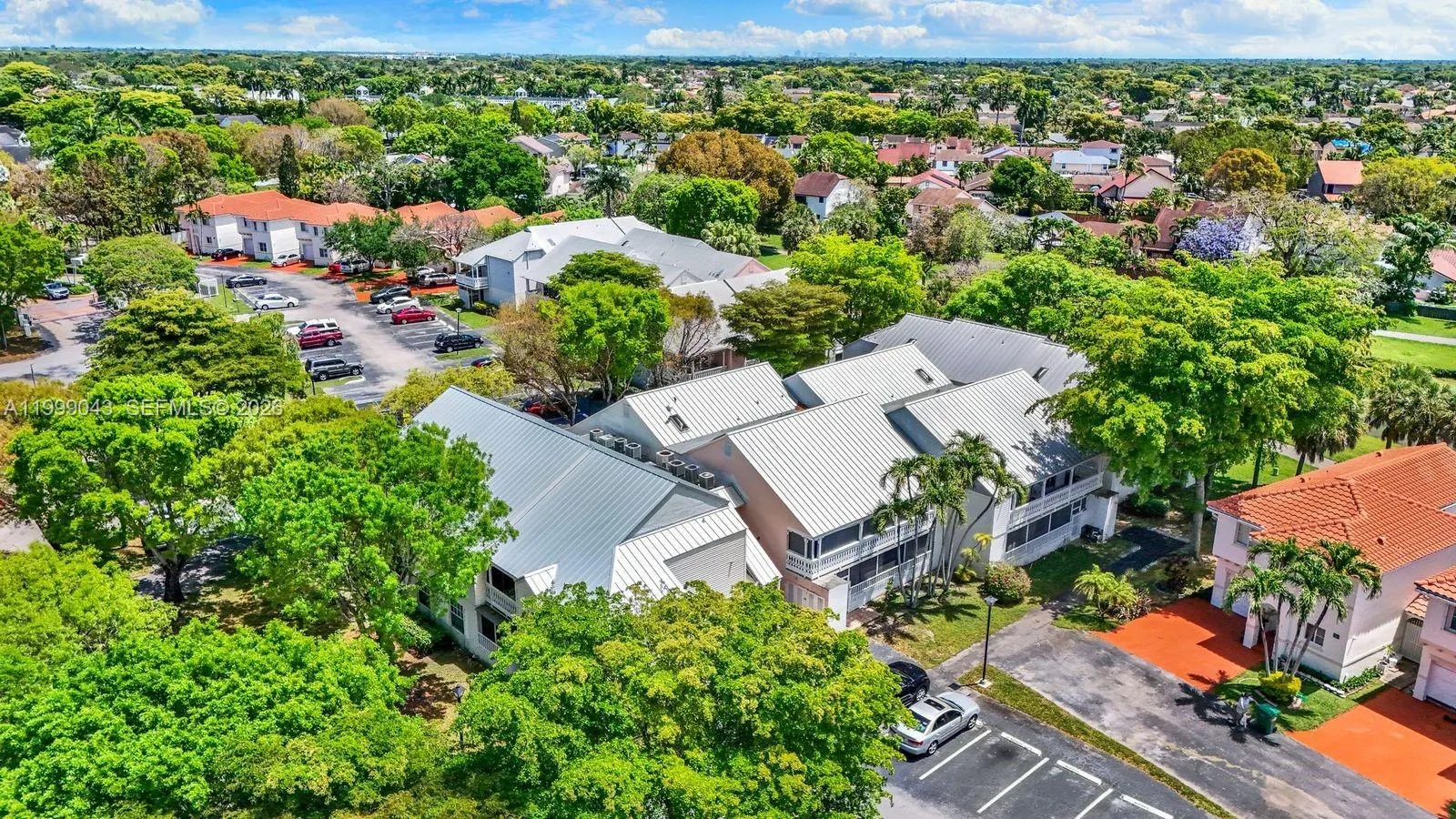 10441 Mahogany Key Cir 202, Miami, Florida 33196, Miami, Florida 33196, 2 Bedrooms Bedrooms, ,2 BathroomsBathrooms,Residential,For Sale,10441 Mahogany Key Cir 202, Miami, Florida 33196,A11999043