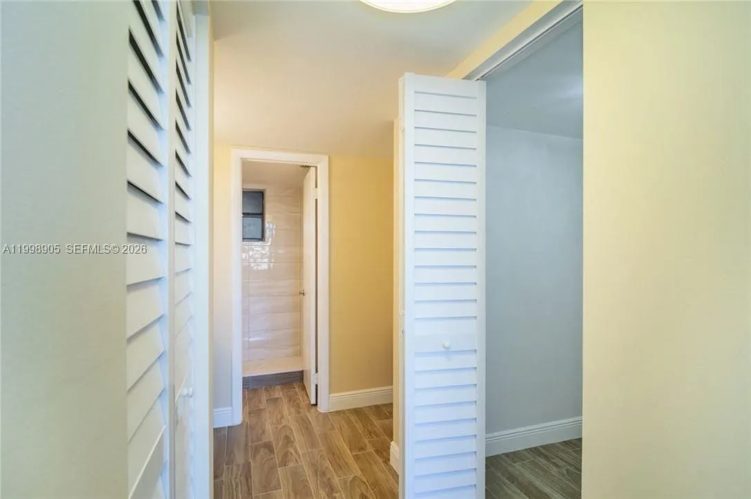 1100 Colony Point Cir 105, Pembroke Pines, Florida, Pembroke Pines, Florida 33026, 1 Bedroom Bedrooms, ,1 BathroomBathrooms,Residential,For Sale,1100 Colony Point Cir 105, Pembroke Pines, Florida,A11998905