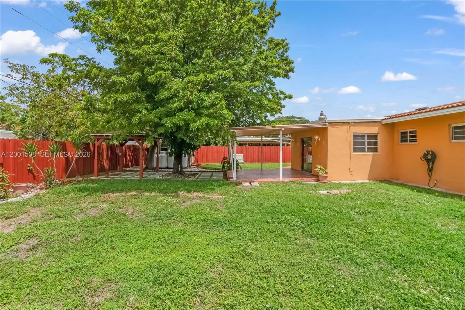 3240 Sw 96th Ave, Miami, Florida 33165, Miami, Florida 33165, 3 Bedrooms Bedrooms, ,2 BathroomsBathrooms,Residential,For Sale,3240 Sw 96th Ave, Miami, Florida 33165,A12001508