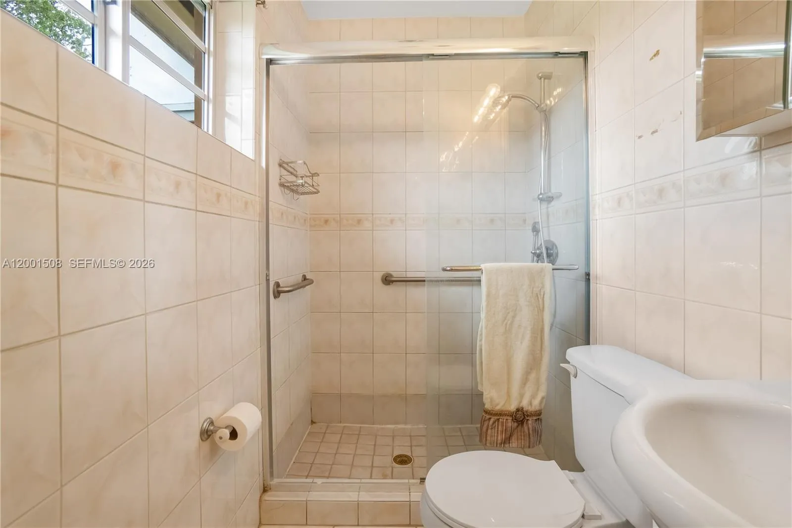 3240 Sw 96th Ave, Miami, Florida 33165, Miami, Florida 33165, 3 Bedrooms Bedrooms, ,2 BathroomsBathrooms,Residential,For Sale,3240 Sw 96th Ave, Miami, Florida 33165,A12001508