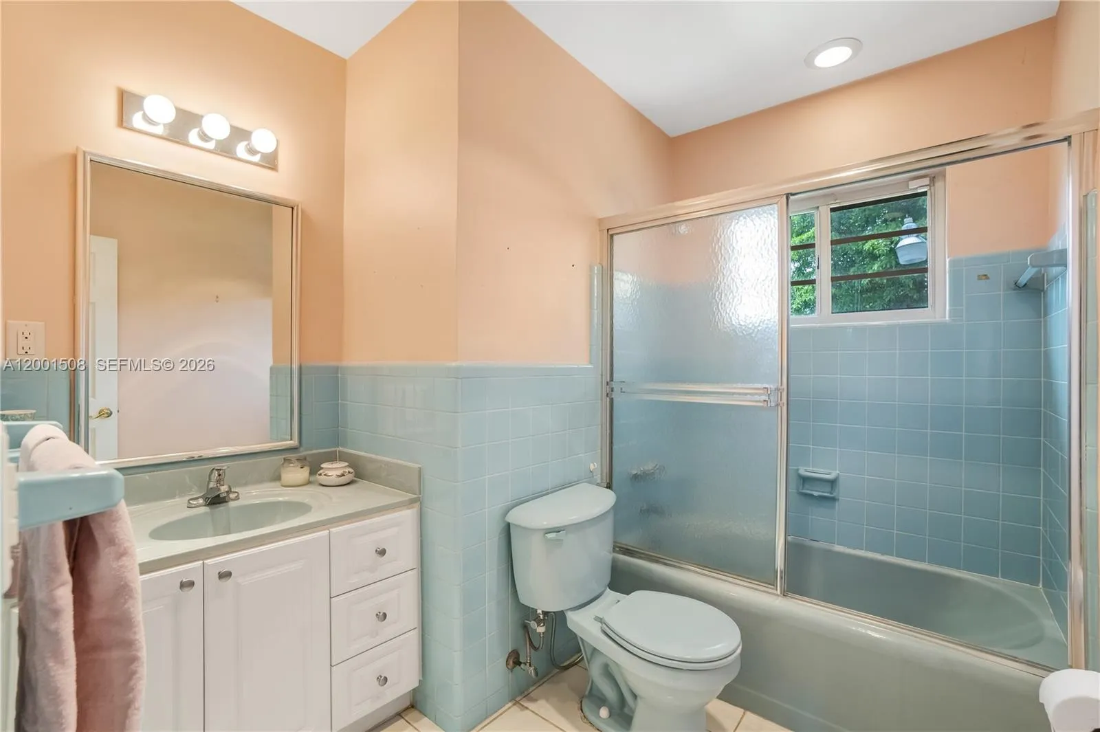 3240 Sw 96th Ave, Miami, Florida 33165, Miami, Florida 33165, 3 Bedrooms Bedrooms, ,2 BathroomsBathrooms,Residential,For Sale,3240 Sw 96th Ave, Miami, Florida 33165,A12001508