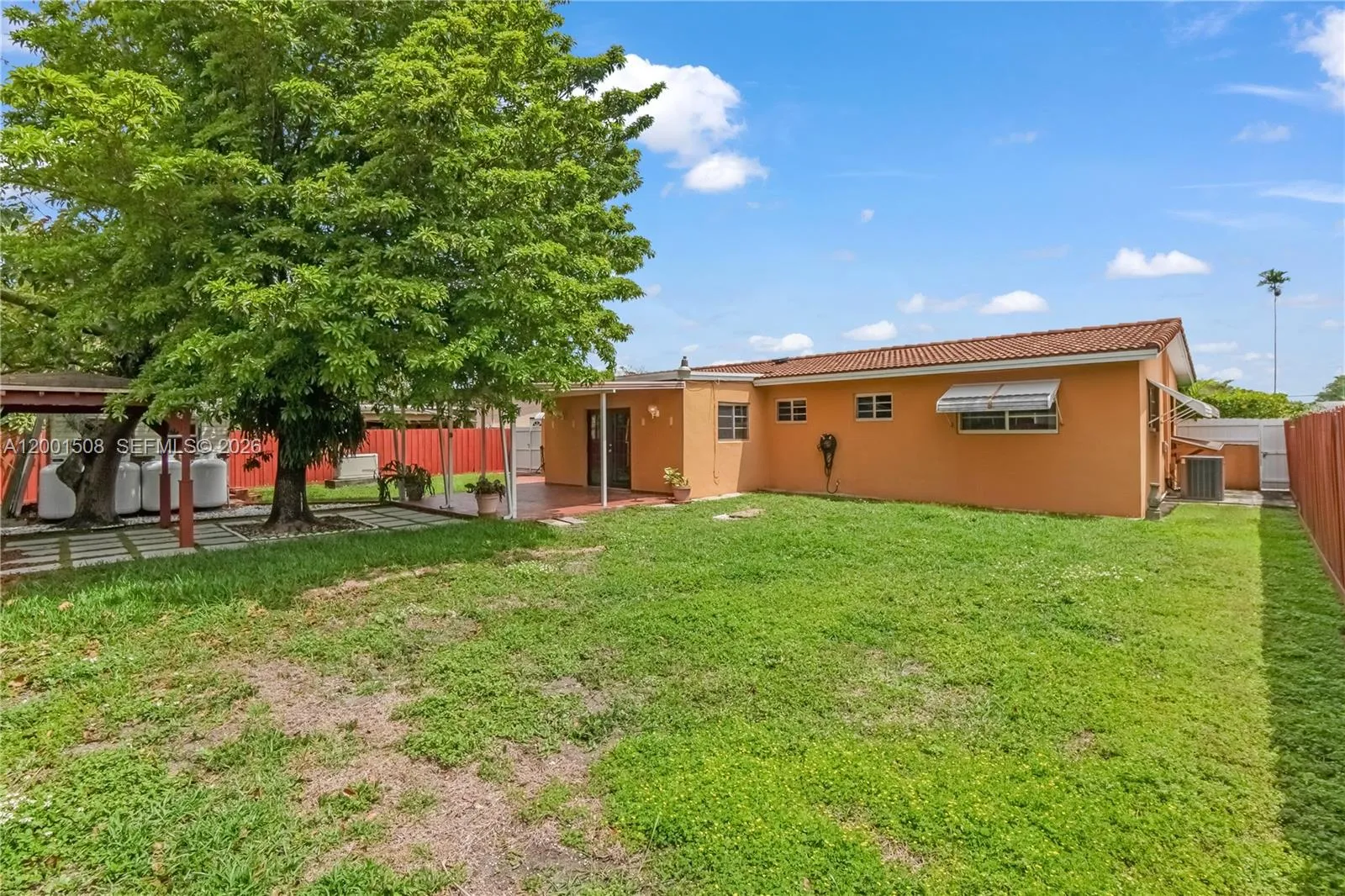 3240 Sw 96th Ave, Miami, Florida 33165, Miami, Florida 33165, 3 Bedrooms Bedrooms, ,2 BathroomsBathrooms,Residential,For Sale,3240 Sw 96th Ave, Miami, Florida 33165,A12001508