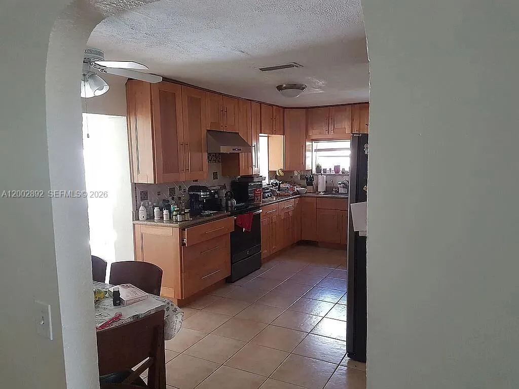 12011 Nw 33rd St, Sunrise, Florida 33323, Sunrise, Florida 33323, 3 Bedrooms Bedrooms, 5 Rooms Rooms,2 BathroomsBathrooms,Residential,For Sale,12011 Nw 33rd St, Sunrise, Florida 33323,A12002892