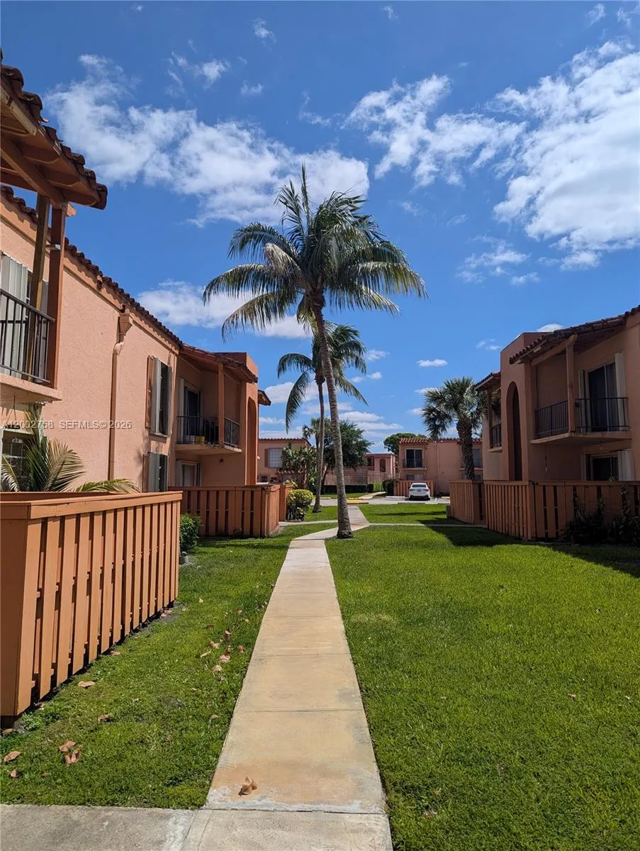 7160 Fairway Dr J18, Miami Lakes, Florida 33014, Miami Lakes, Florida 33014, 1 Bedroom Bedrooms, ,1 BathroomBathrooms,Residential Lease,For Rent,7160 Fairway Dr J18, Miami Lakes, Florida 33014,A12002758