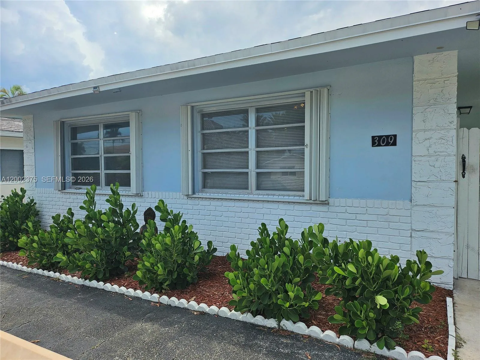 309 Se 12th Ave, Pompano Beach, Florida 33060, Pompano Beach, Florida 33060, ,Residential Income,For Sale,309 Se 12th Ave, Pompano Beach, Florida 33060,A12002375